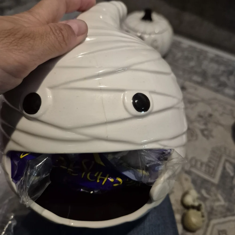 White Mummy Ceramic Candy Bowl - Picture 2 of 5